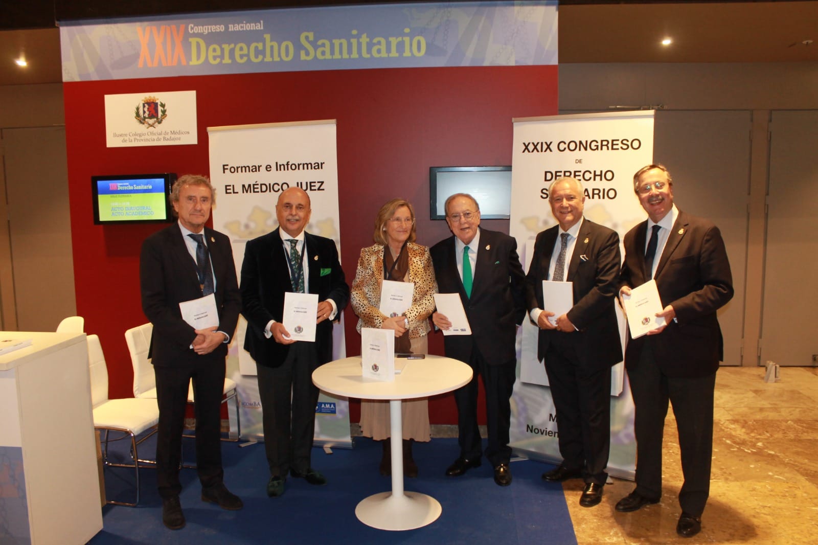 El icomBA presenta el libro ‘El médico juez’ en el Congreso Nacional de Derecho Sanitario