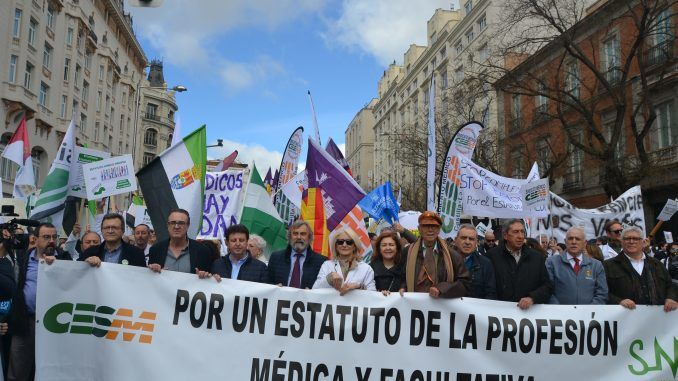 El Foro de la Profesión Médica reafirma su apoyo a la huelga del 3 de octubre