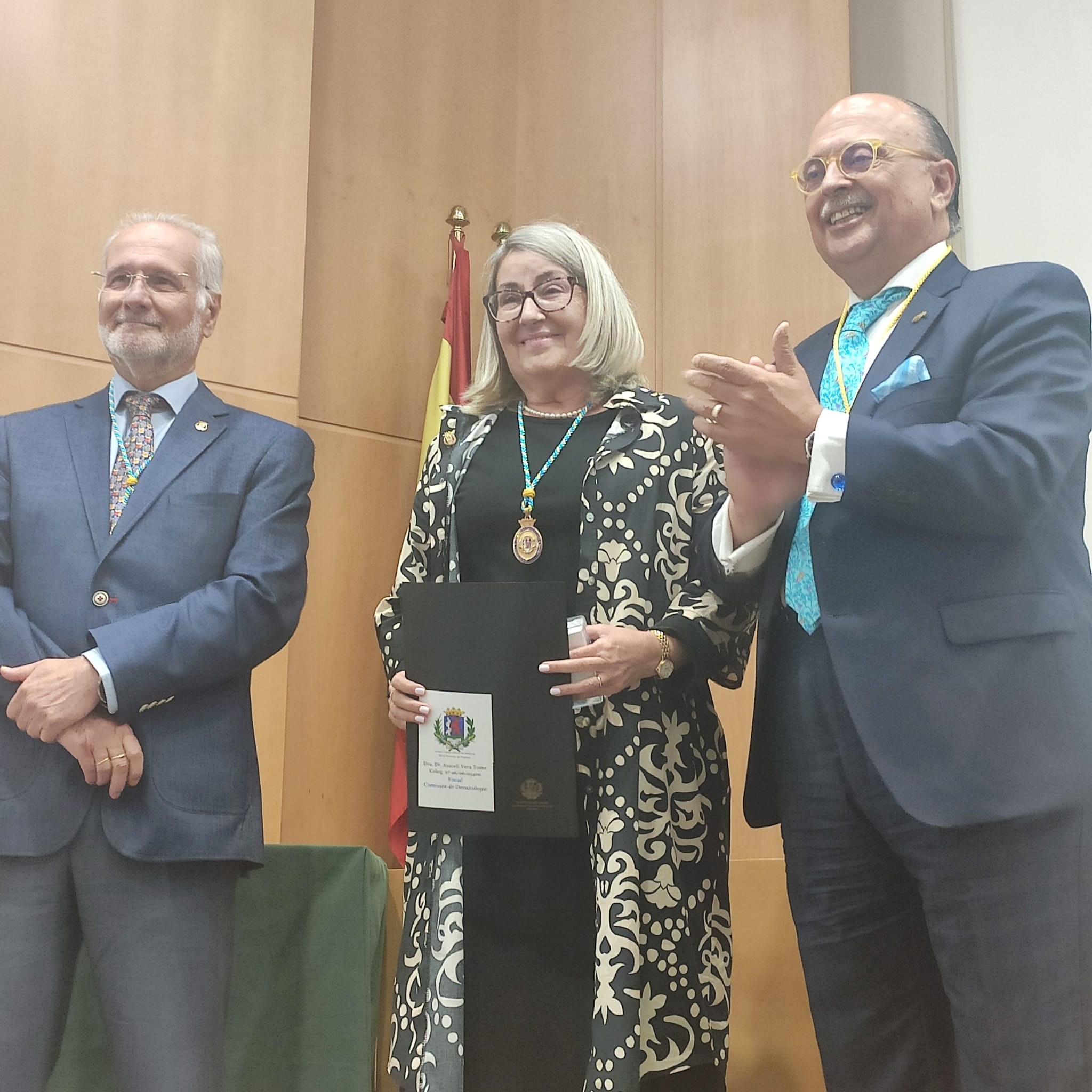 La Comisión de Deontología del Ilustre Colegio Oficial de Médicos de la Provincia de Badajoz incorpora a las doctoras Aranda Bellido y Vera Tomé